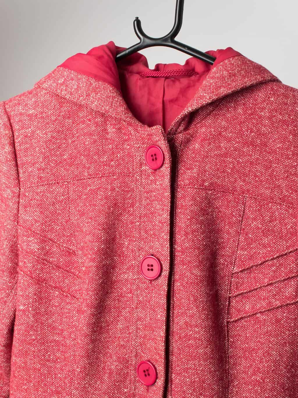 Vintage 1970s red hooded wool coat with large button detail - Small