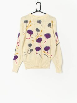 Vintage beige sweater with cable knit and stunning floral design - Medium