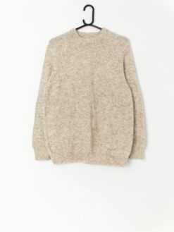 Vintage knitted jumper in soft beige with hints of red - Small / Medium