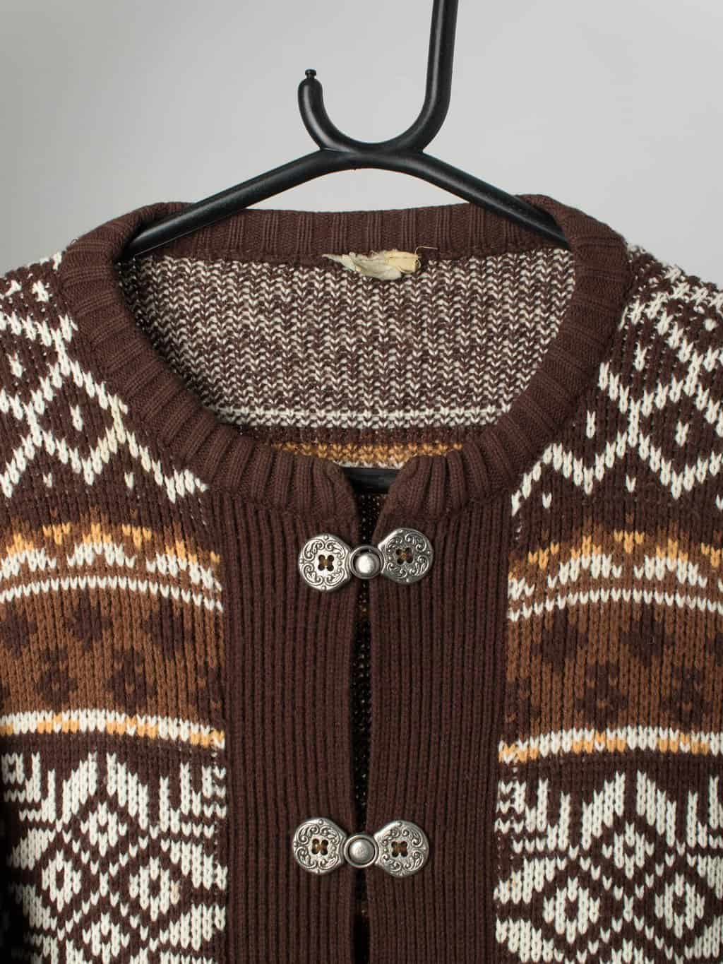 Vintage Norwegian wool cardigan with geometric design - Medium
