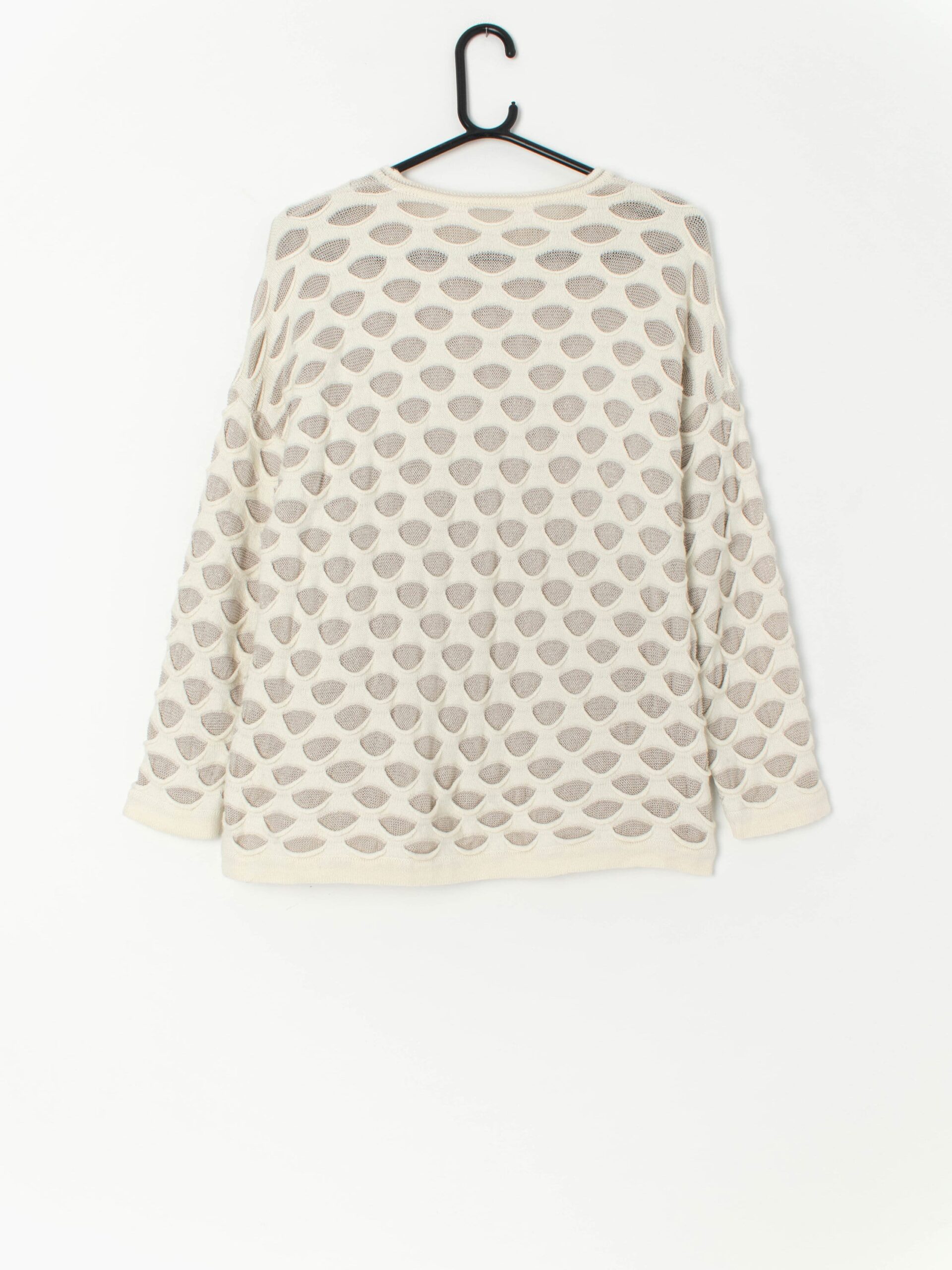 Vintage women's knitted cream jumper with ajoure pattern - Medium