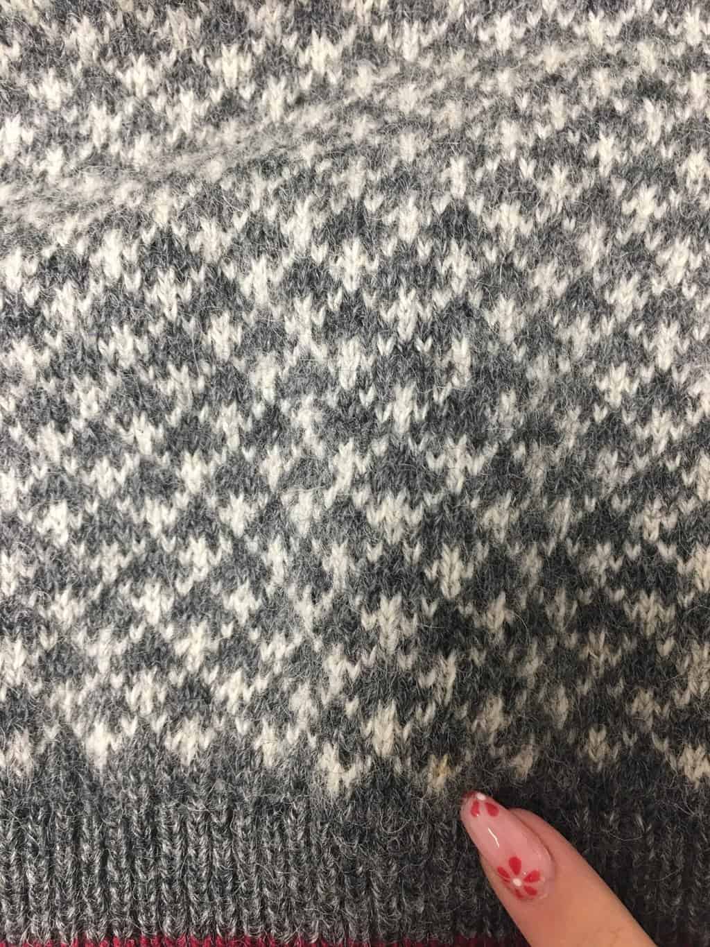 Vintage Norwegian wool jumper in soft grey - Large - Image 6