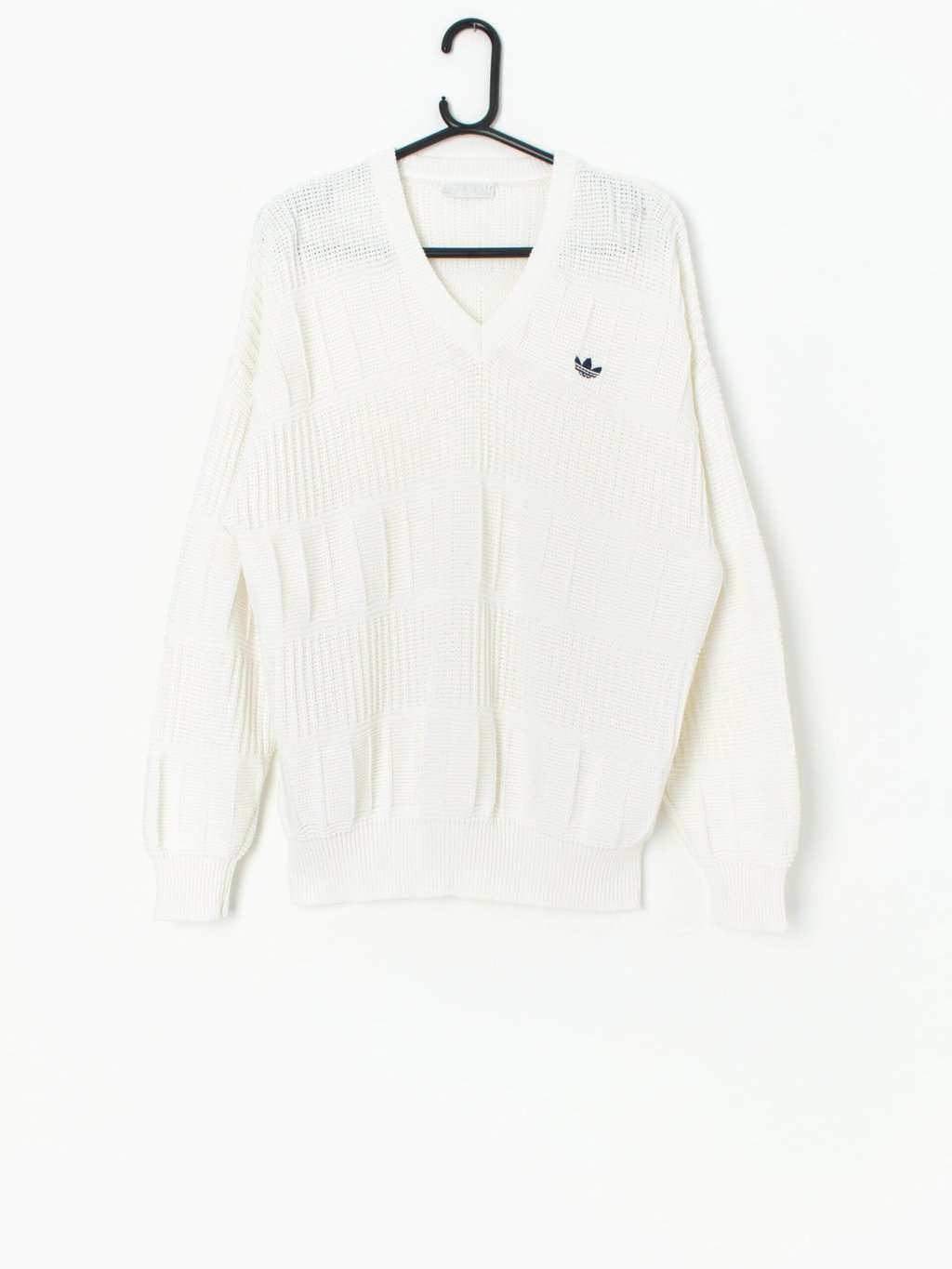 Vintage Adidas Jumper In White Large XL St Cyr Vintage vintage-adidas-jumper-in-white-large-xl-st-cyr-vintage
