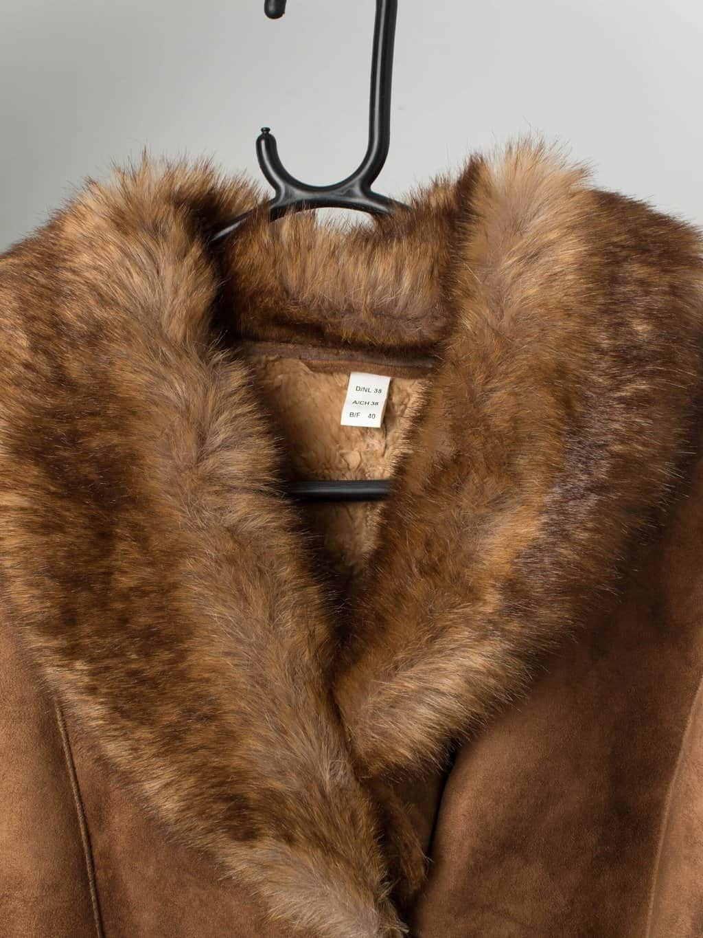 Vintage faux suede and sheepskin jacket with belt - Medium - Image 3