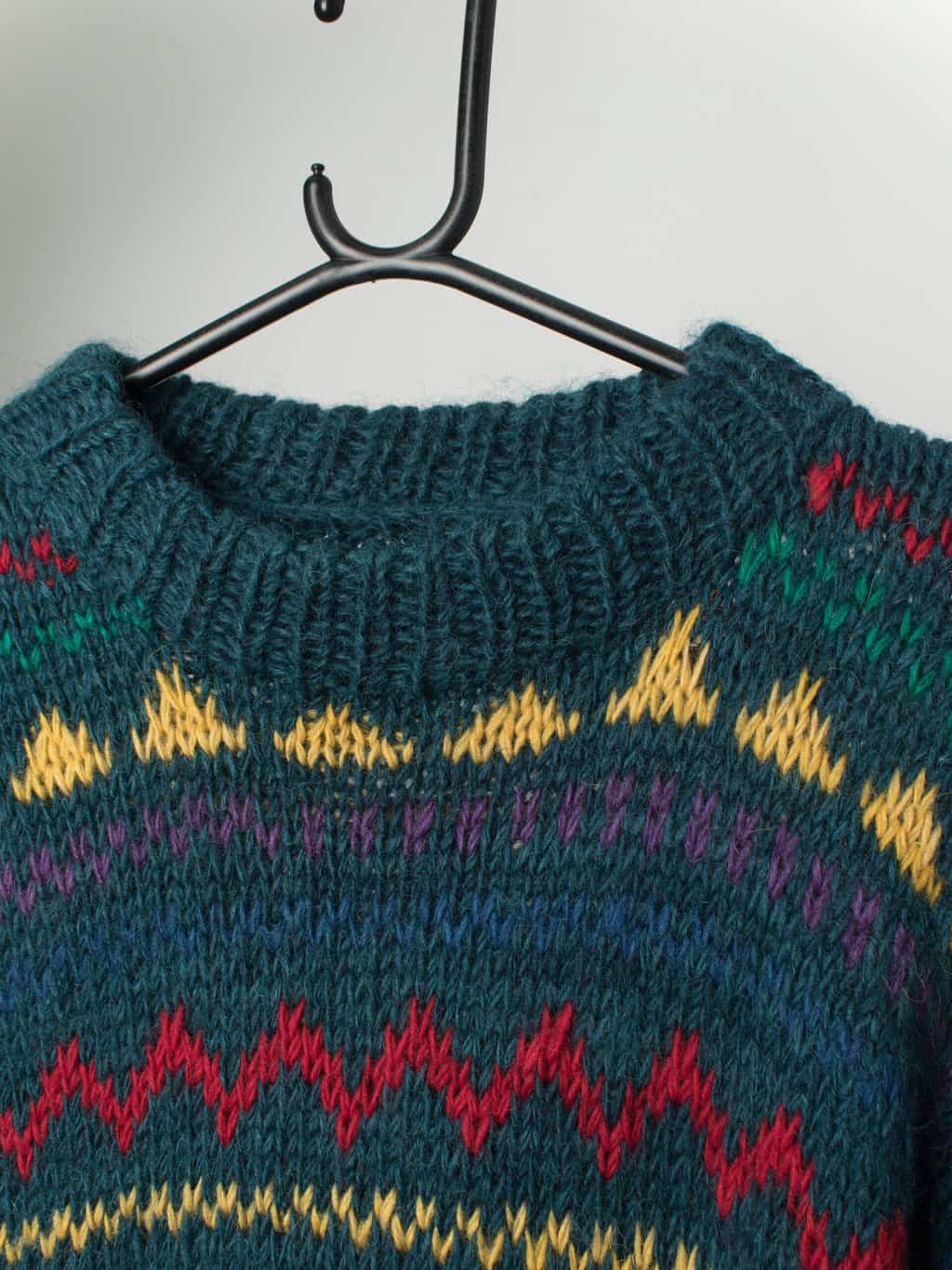 Vintage handknitted chunky wool jumper - Medium / Large - Image 2