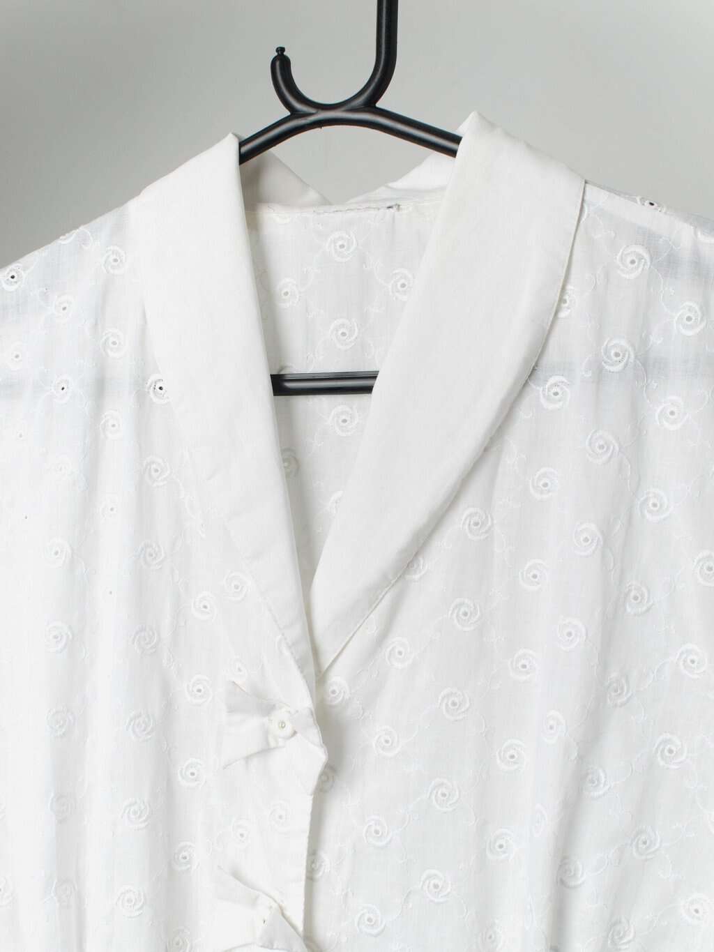 Vintage Floral Blouse In White With Bow Buttons Medium Large 3