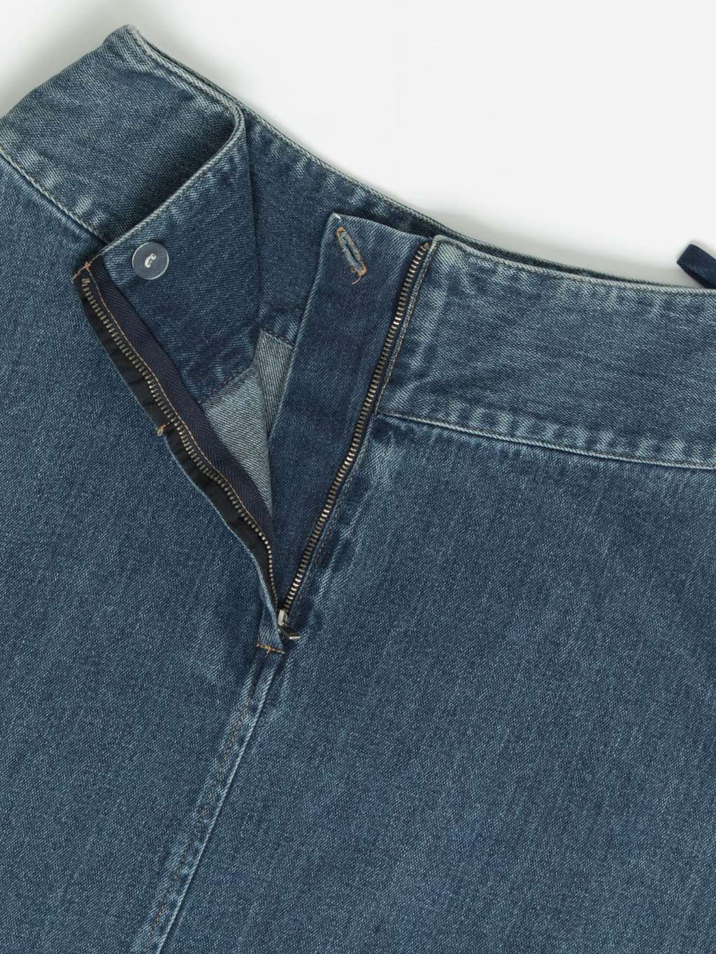 Vintage Laura Ashley Embroidered Denim Skirt Medium Large 2