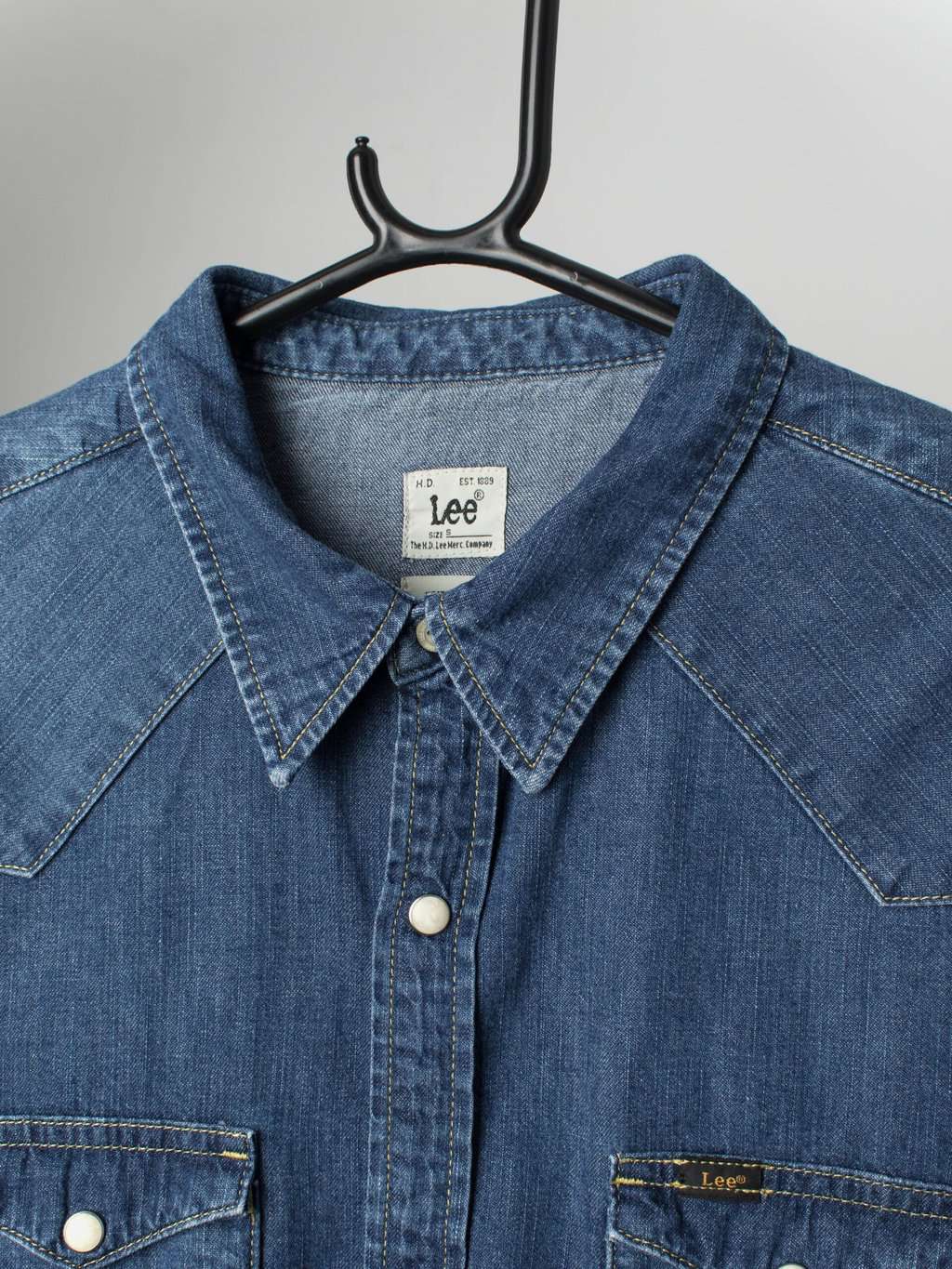 Vintage Lee western shirt with white snap buttons - Small - Image 2