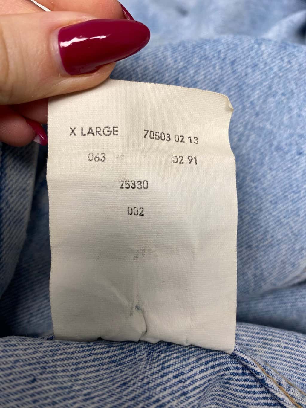 Vintage Levis distressed denim jacket in pale blue - Large / XL - Image 6