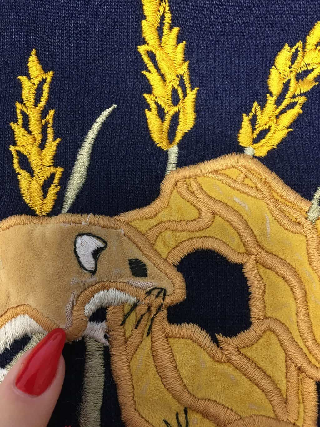 Vintage Navy Blue Collared Sweatshirt With Wood Mice Medium 2