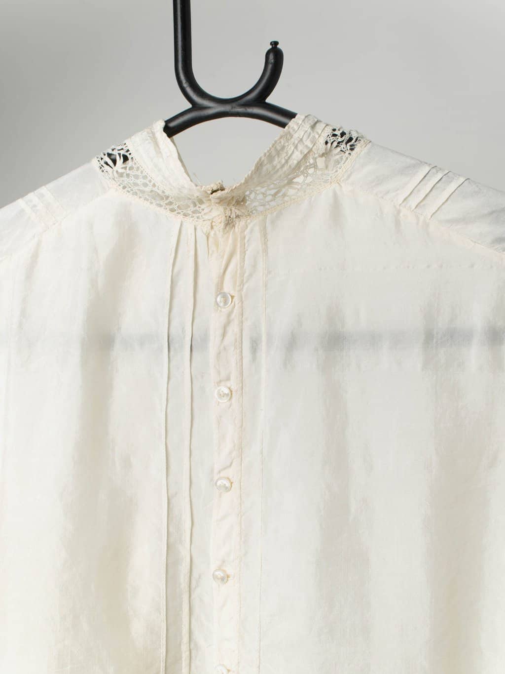 Vintage Victorian Edwardian Ivory Silk Blouse Medium Large 8