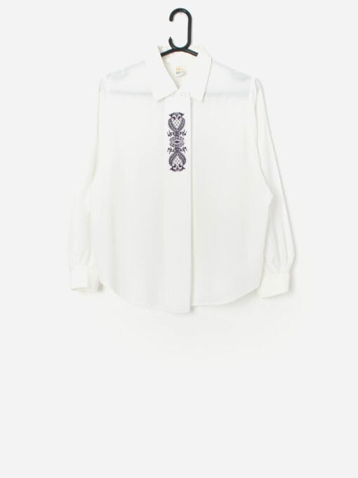 Vintage White Loose Fit Shirt With Embroidered Design Small 3