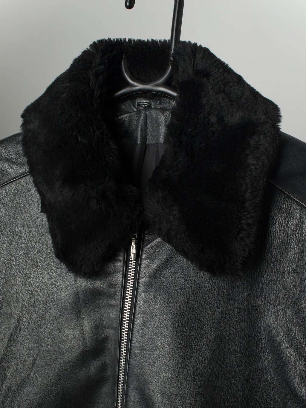 Vintage leather chore jacket with faux fur collar - M - Image 2