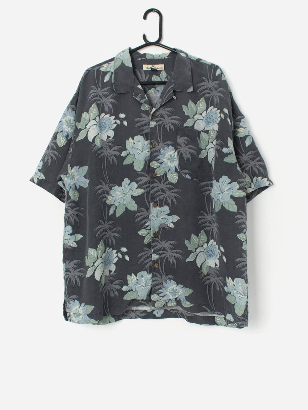 Vintage Hawaiian silk shirt in blue and green with coconut buttons - XL
