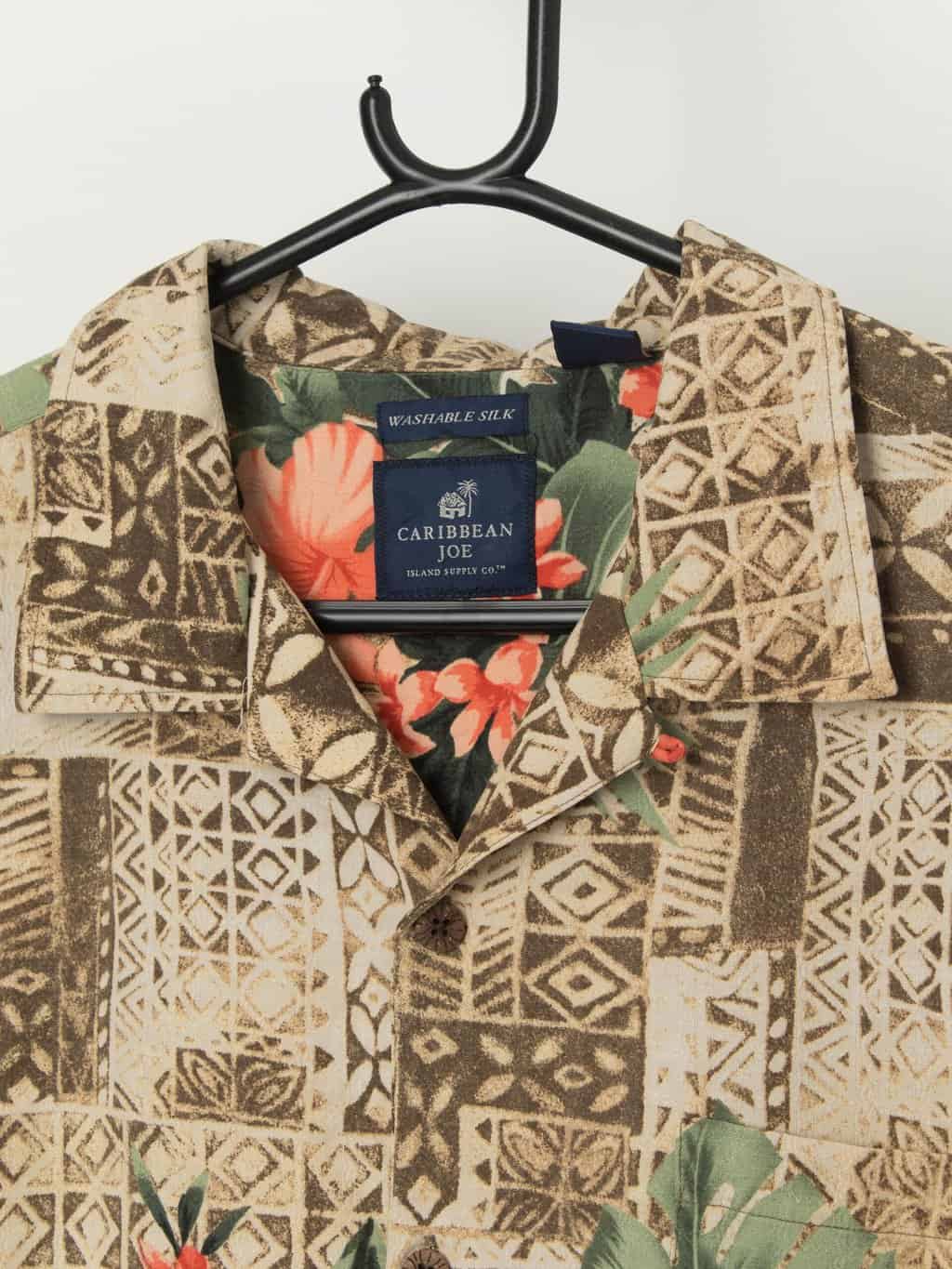 Vintage Hawaiian silk shirt in brown with a colourful floral design - Large - Image 2