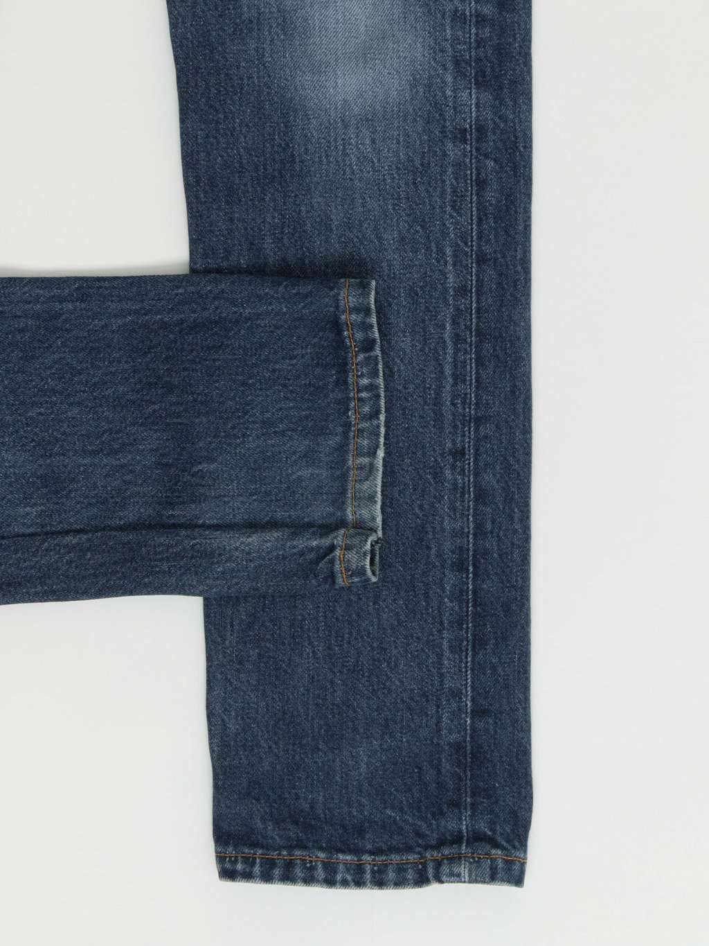 Vintage Levis 501 blue jeans made in the UK, 30 X 32 - Image 3