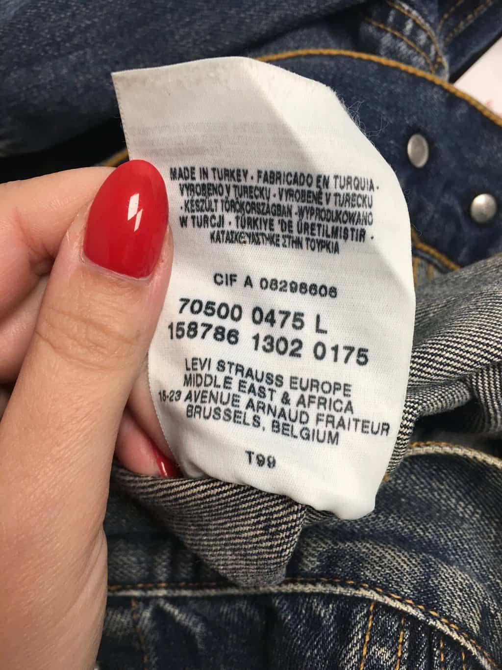 Vintage Levis denim trucker jacket, blue - Small / Medium - Image 6