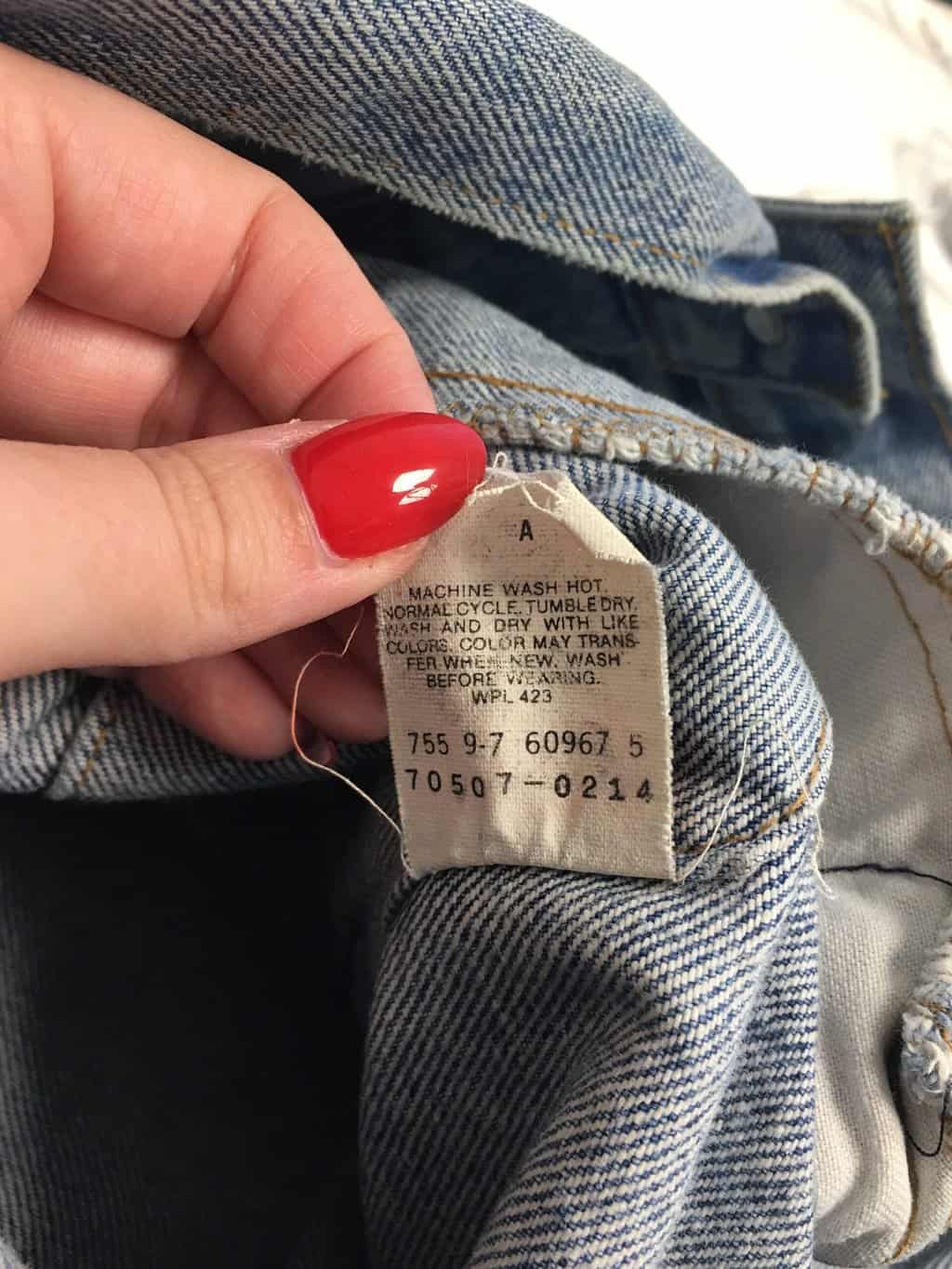 Vintage Levis denim trucker jacket - Large - Image 6