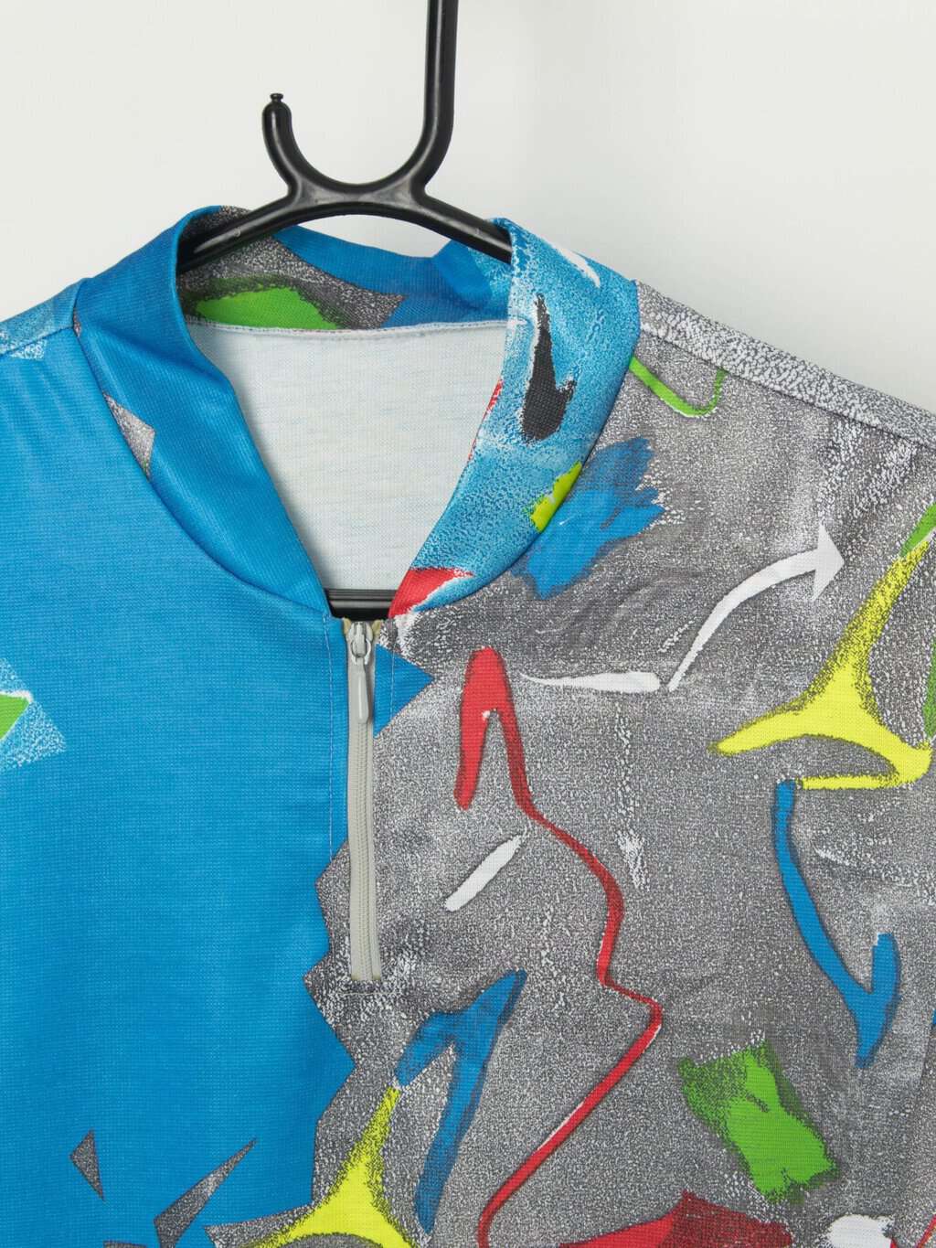 Vintage Gonso cycling jersey with abstract pattern - XL - Image 2