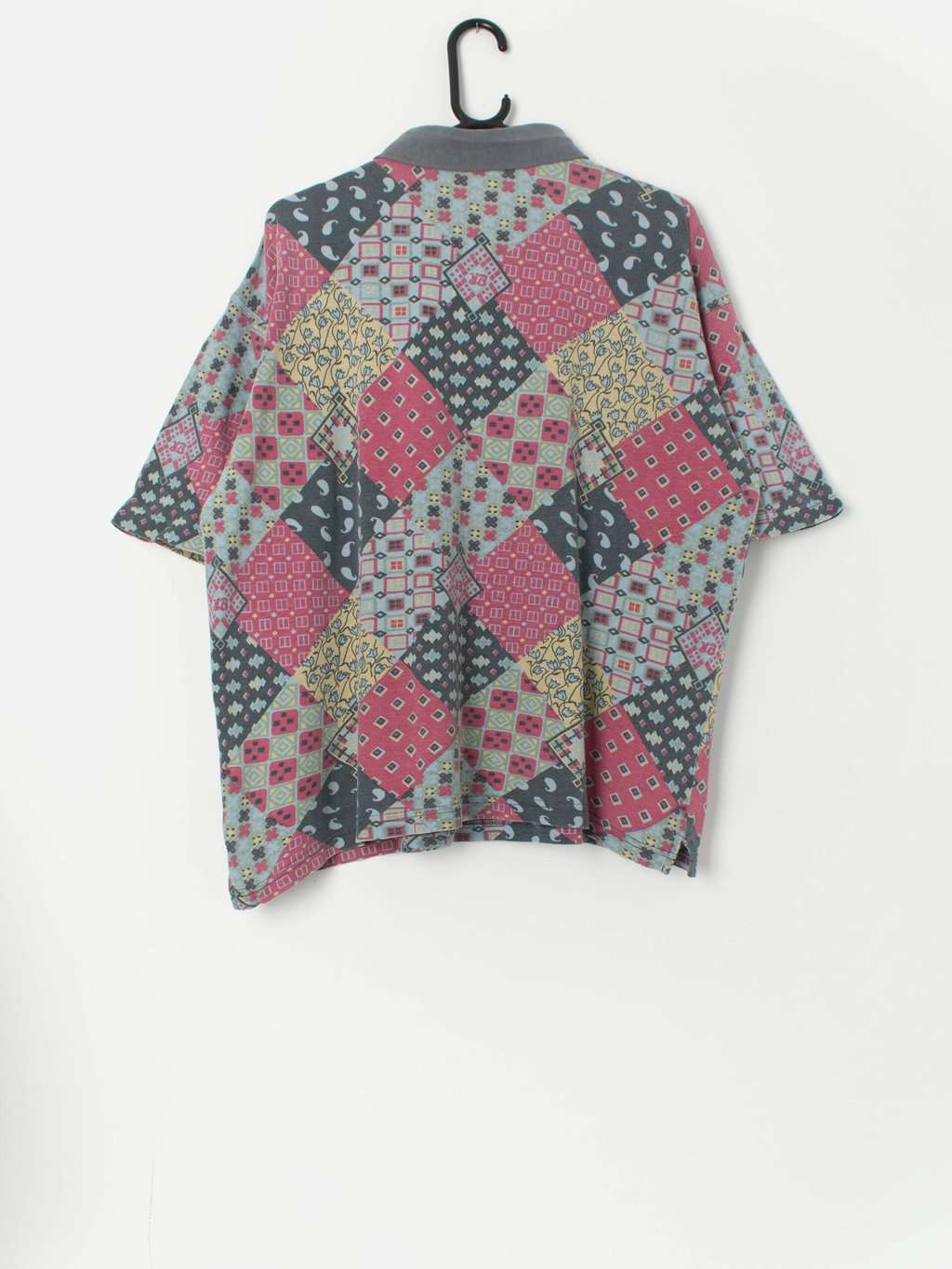 Vintage polo shirt with abstract design - Medium - Image 3