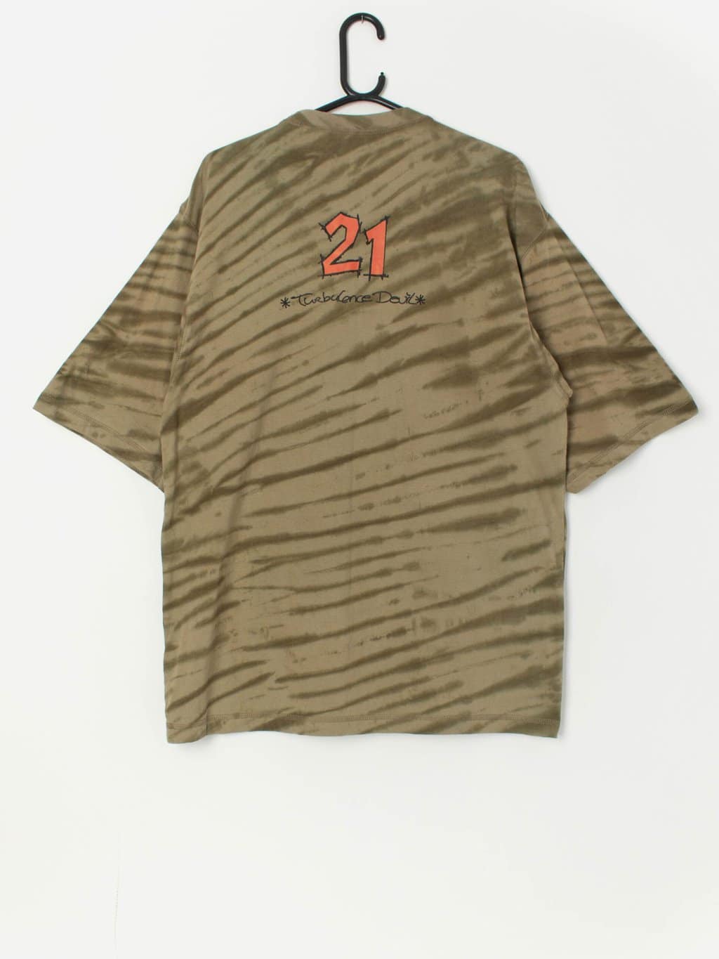 Vintage surfer graphic t-shirt in army green - M / L - Image 3