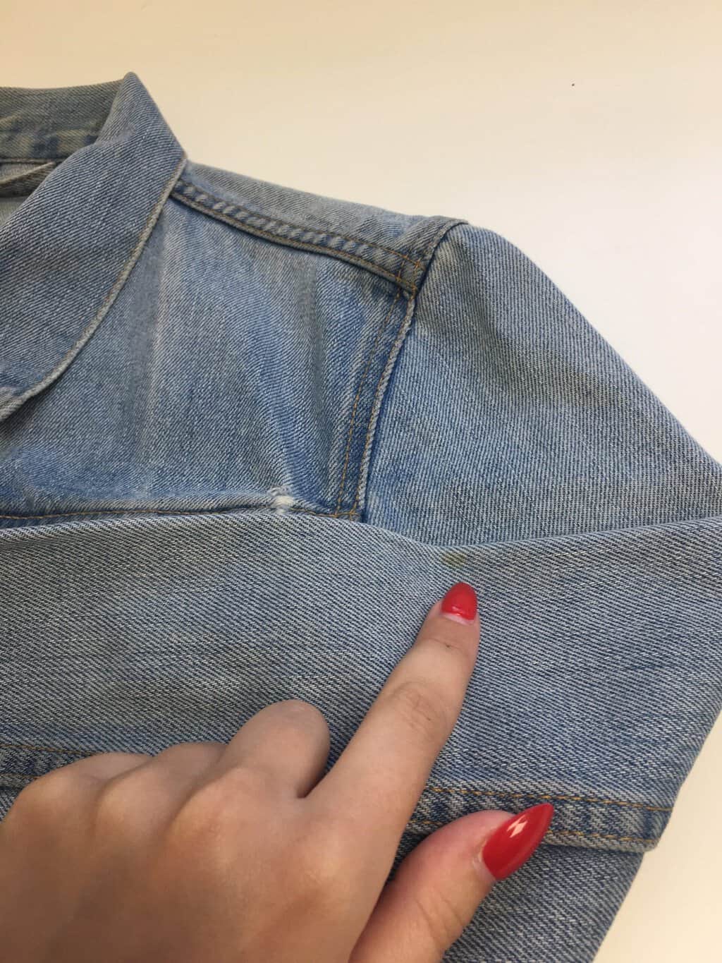 Vintage women's Levis 70590 denim jacket - XS / Small - Image 7