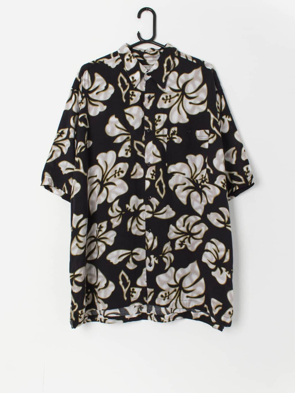 Vintage Hawaiian shirt with bold hibiscus print - XL