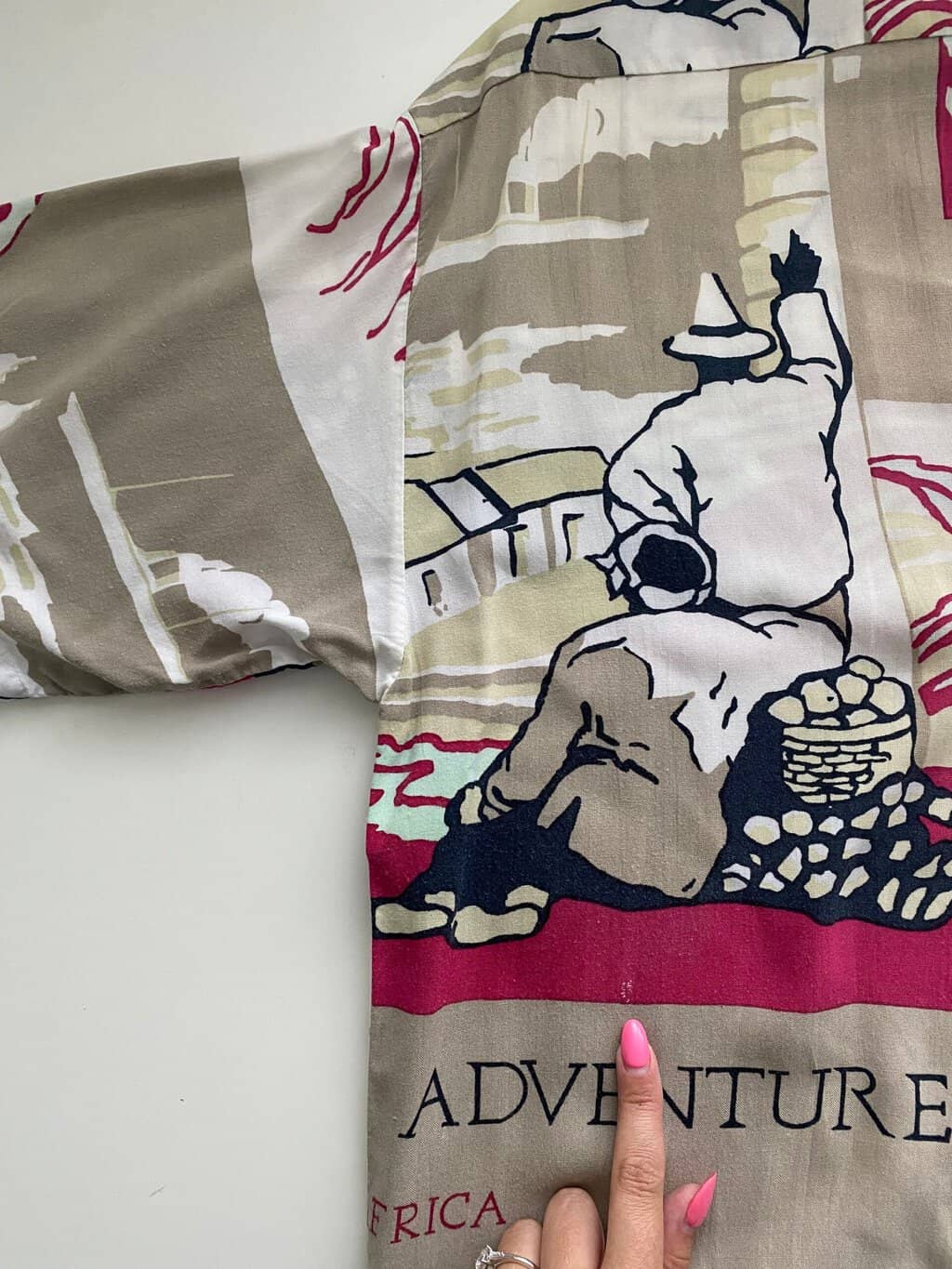 Vintage United Colors of Benetton abstract shirt - Medium - Image 4