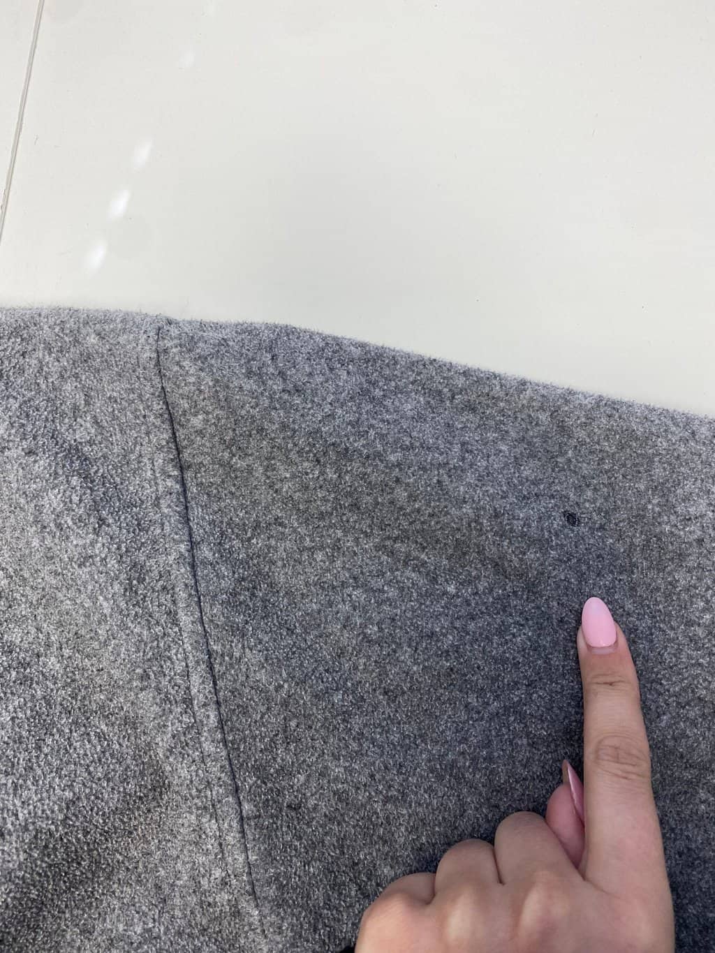 Vintage Y2K Tommy Hilfiger fleece in grey with quarter zip - Large - Image 5