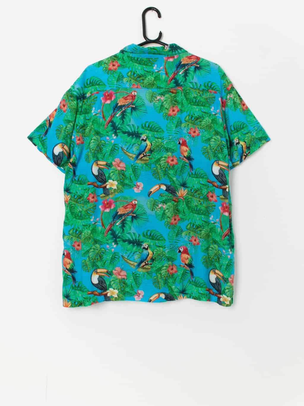 Bright vintage Hawaiian shirt with toucans and parrots - Large - Image 3