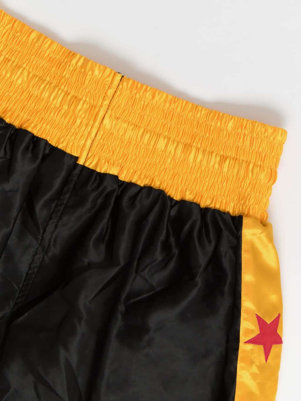Mens Muay Thai shorts in yellow and black - Medium / Large - Image 4