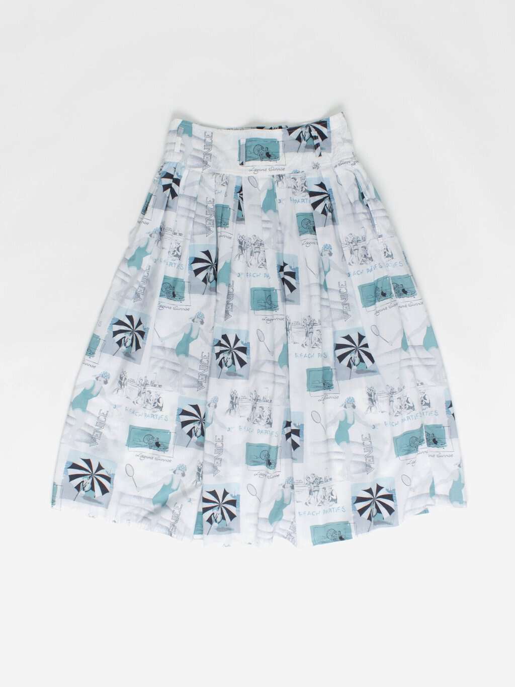 Vintage beach party print skirt in blue - Medium - Image 3