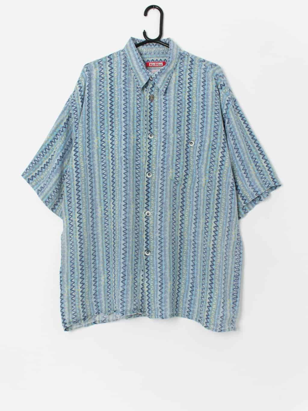 Vintage blue shirt with cool zig zag pattern - XL