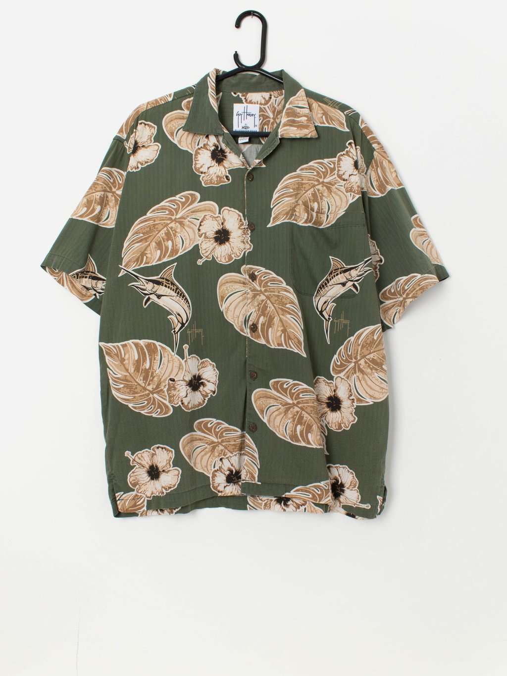 Vintage Hawaiian fishing shirt by Guy Harvey - M / L