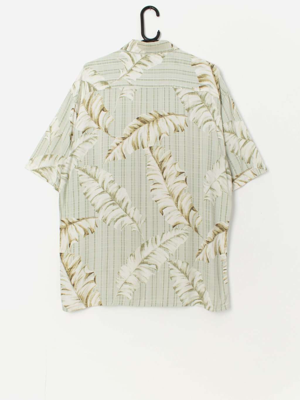 Vintage Hawaiian shirt in pastel green with leaf print - XL - Image 3