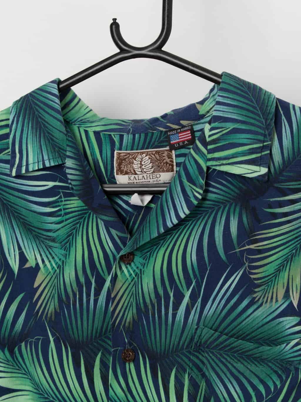 Vintage Hawaiian shirt with bold palm leaf pattern, made in Hawaii - Large - Image 2