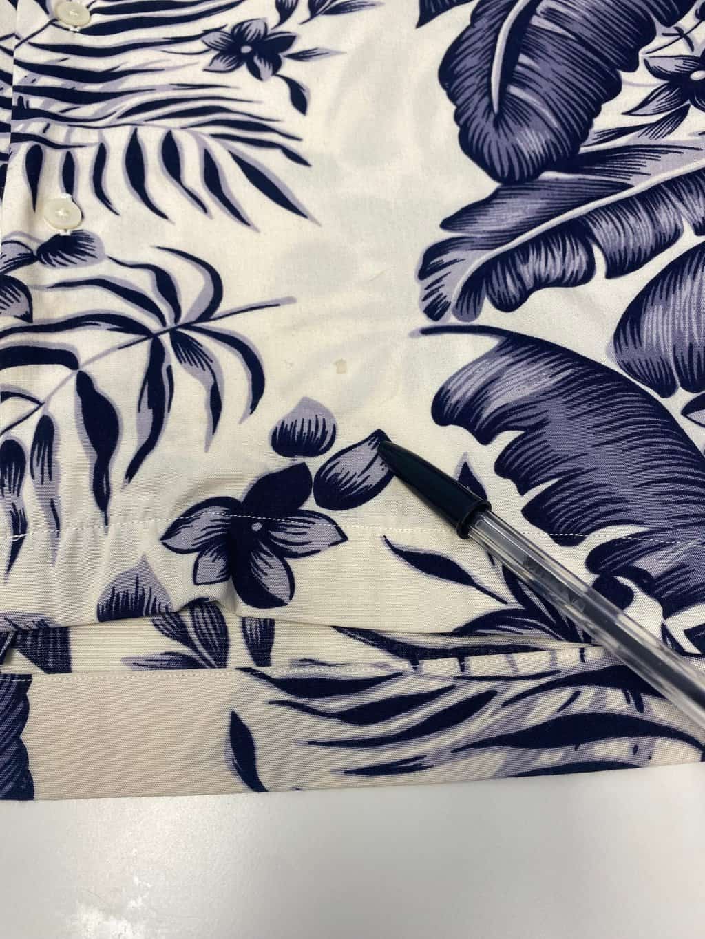 Vintage Polo by Ralph Lauren Clayton Hawaiian shirt in blue and white - Large - Image 5