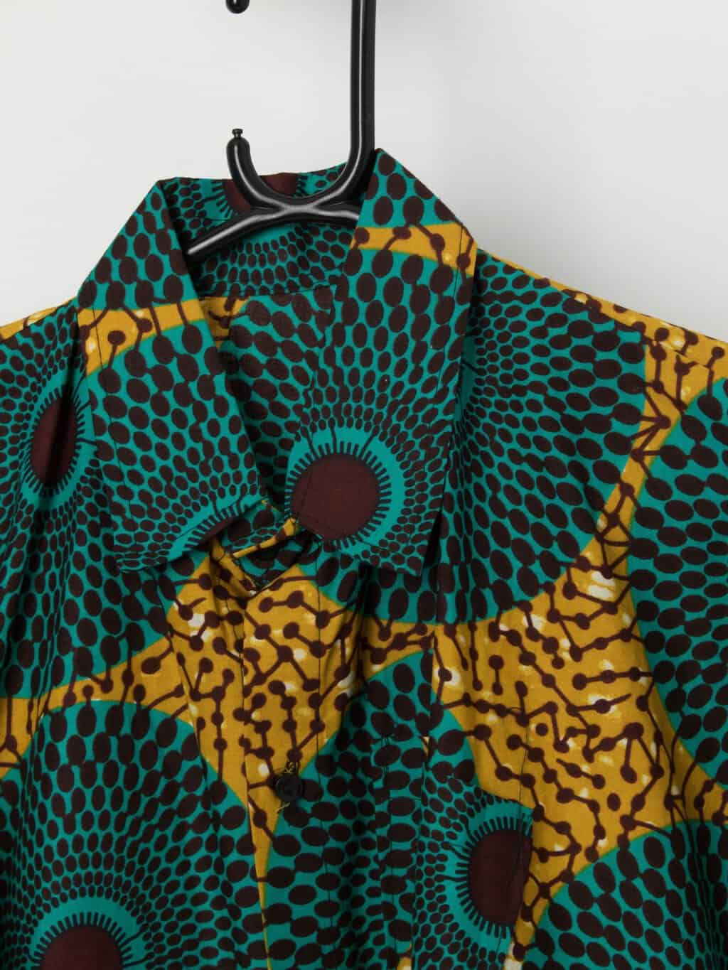 Vintage vibrant printed cotton shirt - Medium - Image 2