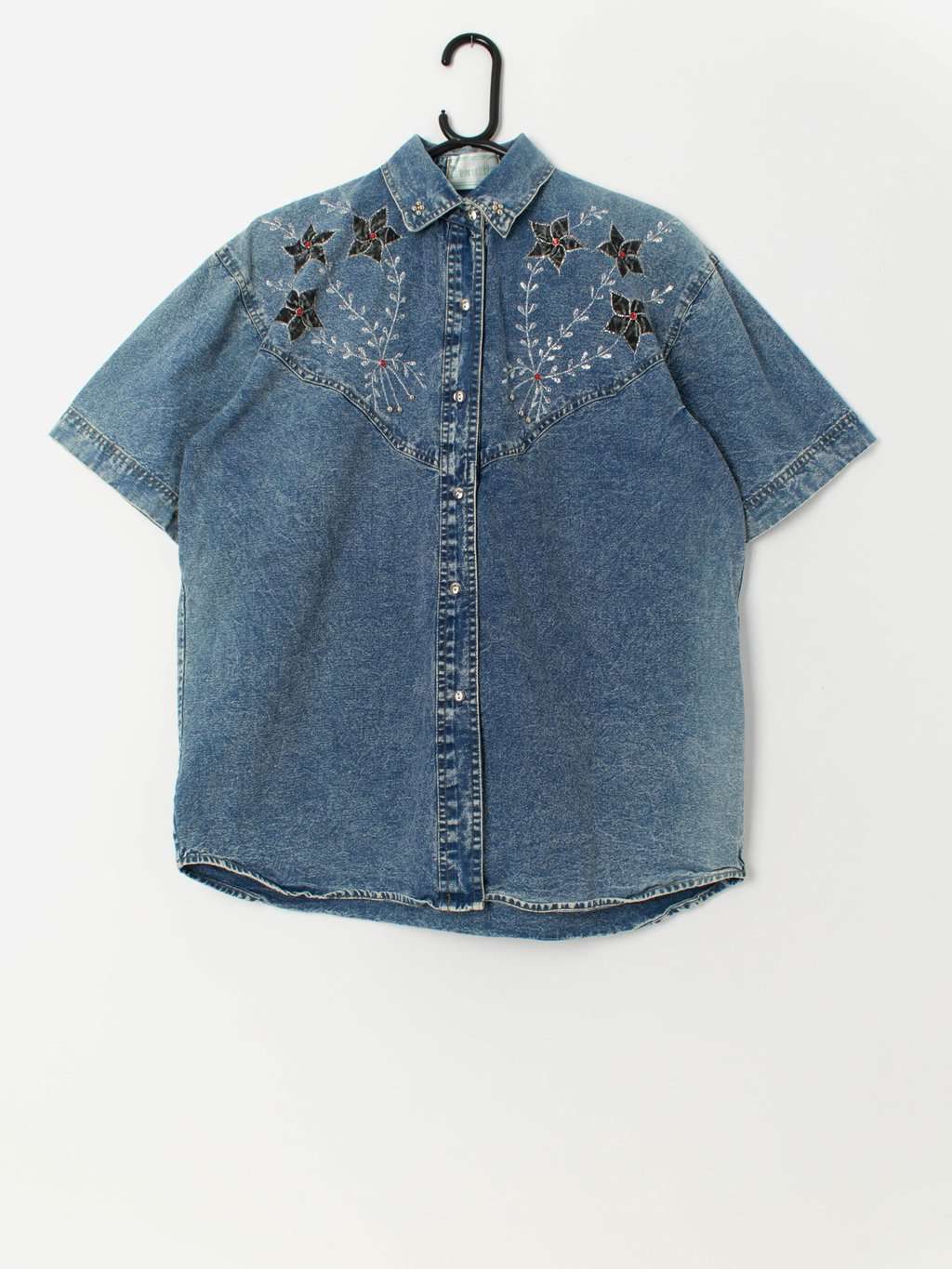 Vintage embroidered denim blouse with studded collar - L