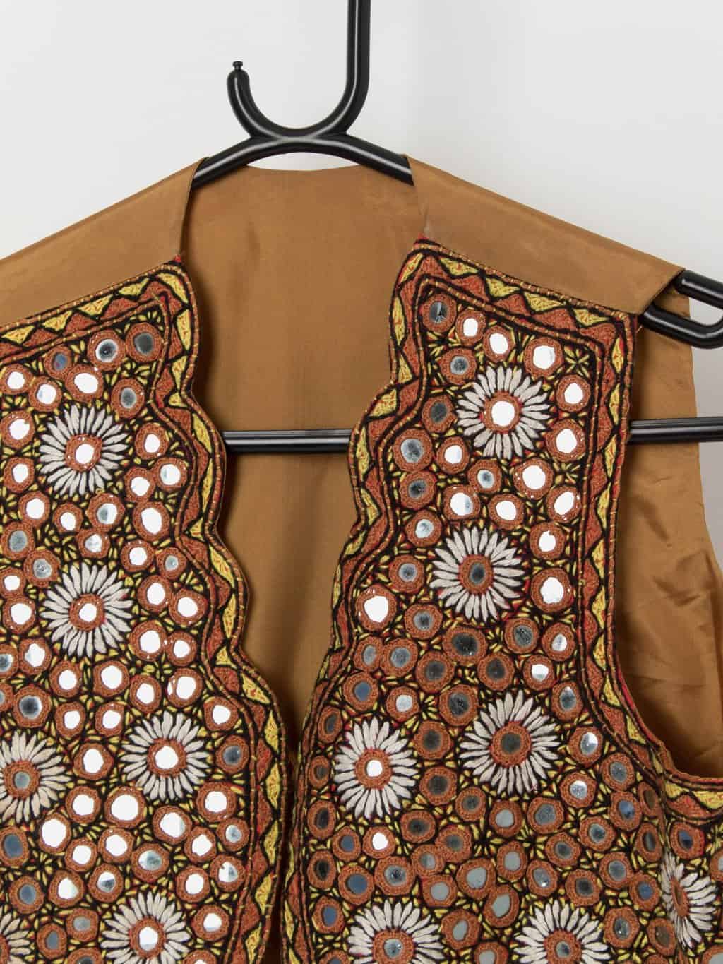 Vintage mirror work vest in golden brown with sunflower pattern - Small / Medium - Image 2