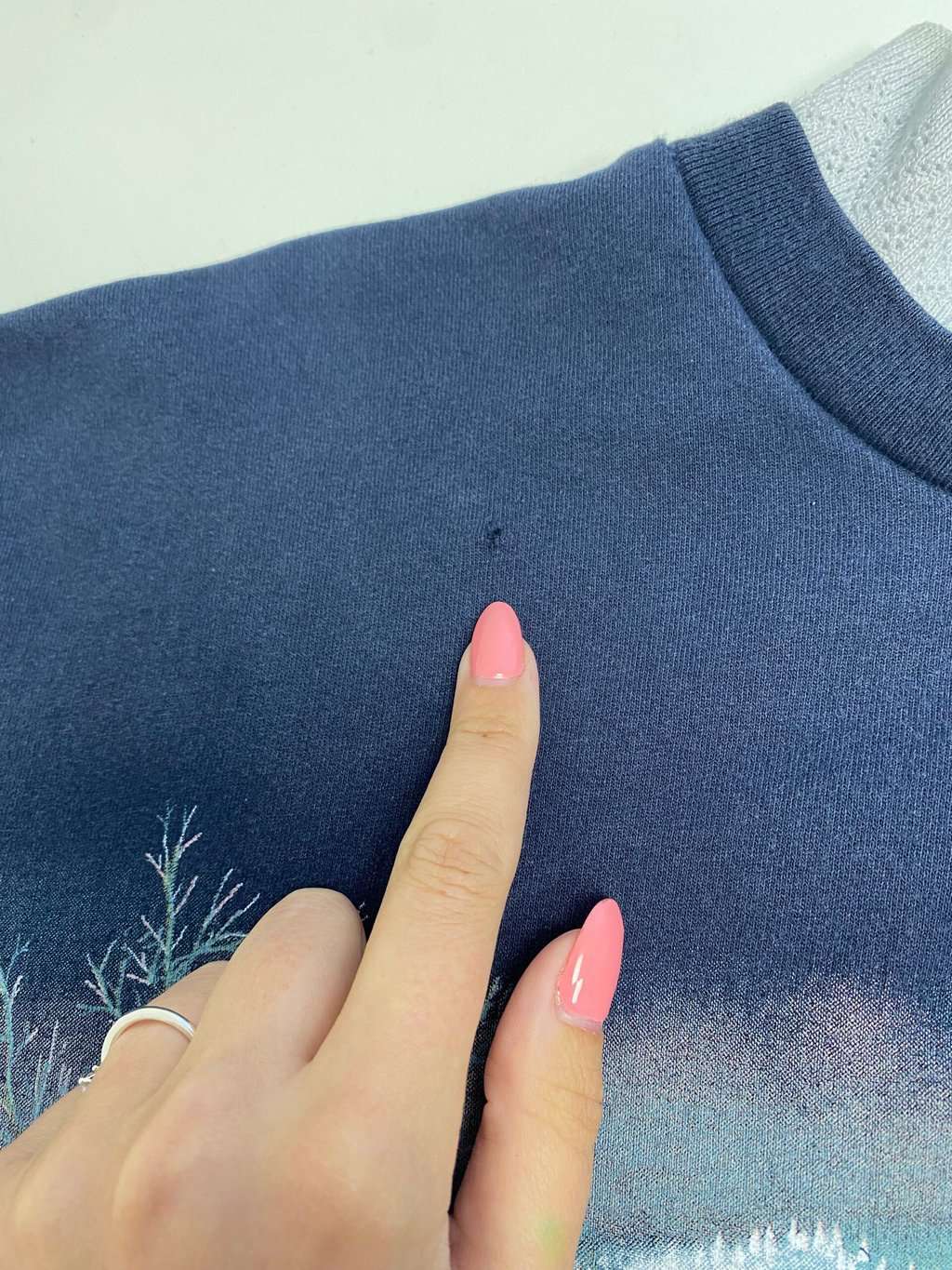 Vintage Art Unlimited winter theme collared sweatshirt with horses and deer - XL - Image 5