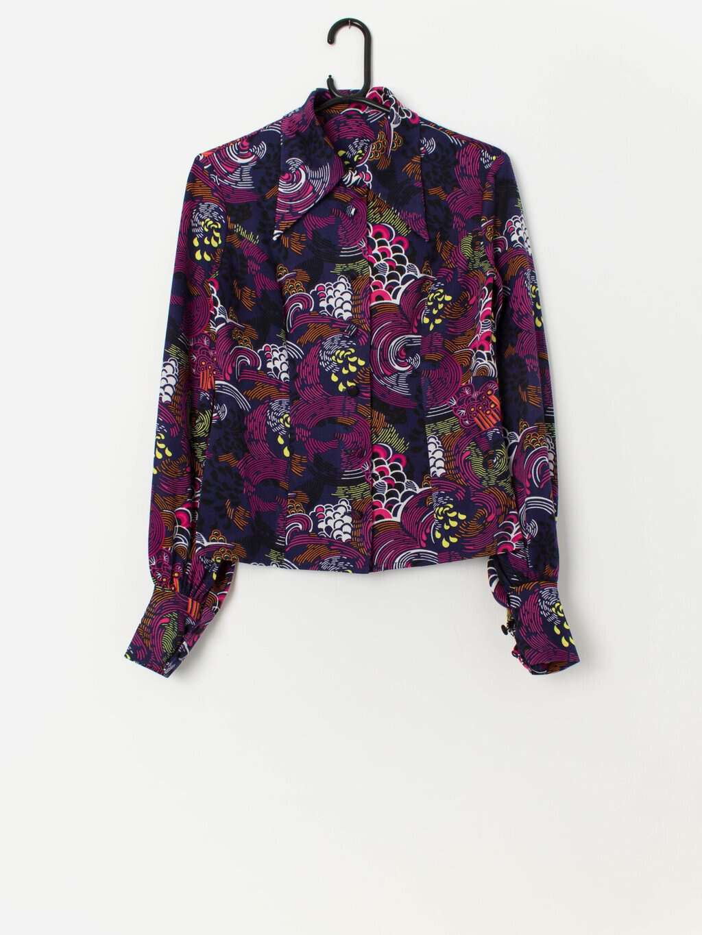 70s vintage purple colourful shirt with dagger collar - Small / Medium