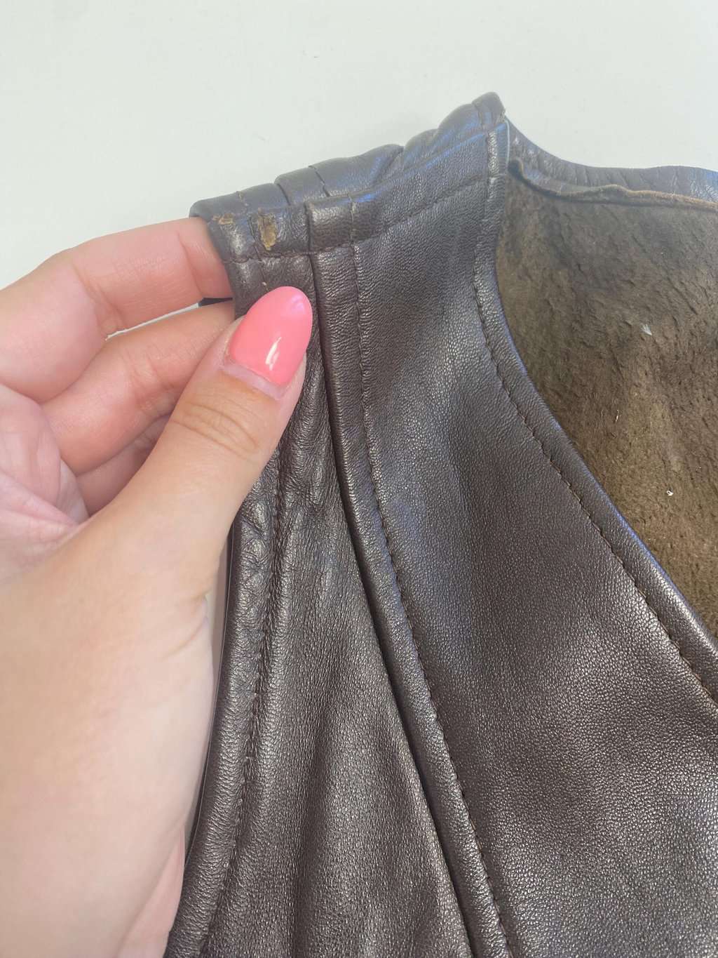 1960s vintage brown leather vest with belt and zip closure - Small - Image 5