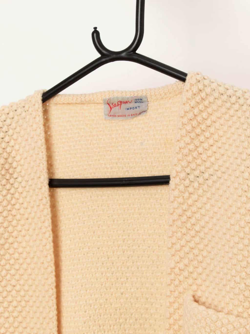 1960s vintage Seaspun wool knitted cardigan in cream, handmade - Small - Image 3