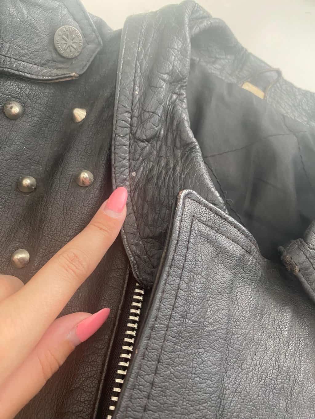 Vintage fringed studded black leather jacket - Medium - Image 8