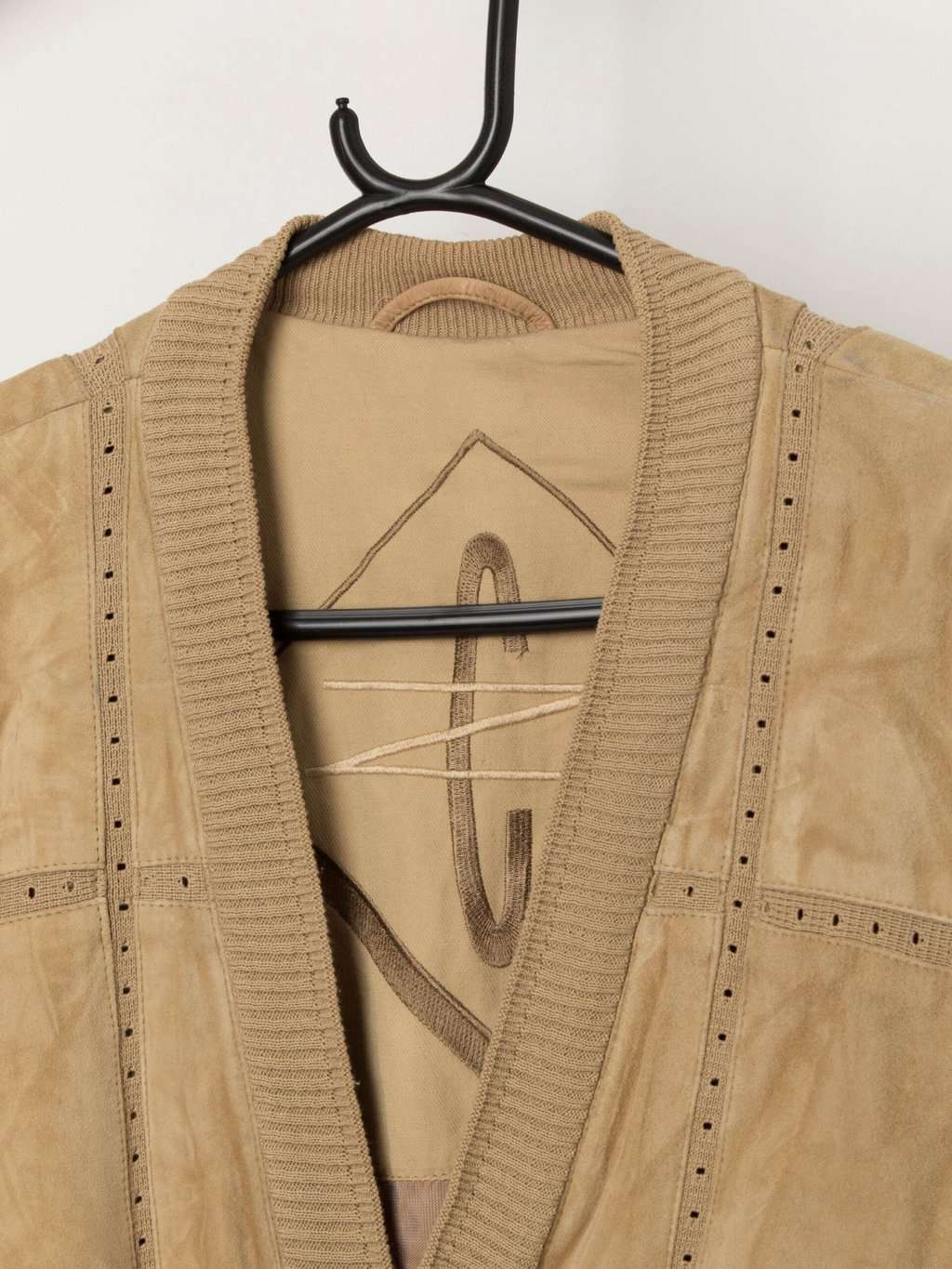 Men's 80s vintage suede jacket with V-neck - Large - Image 2