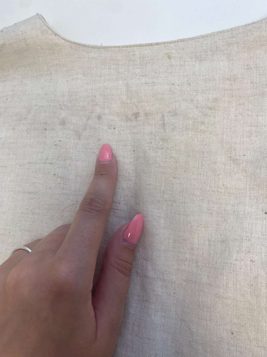 Vintage pretty embroidered waistcoat with cute buttons - Medium / Large - Image 5