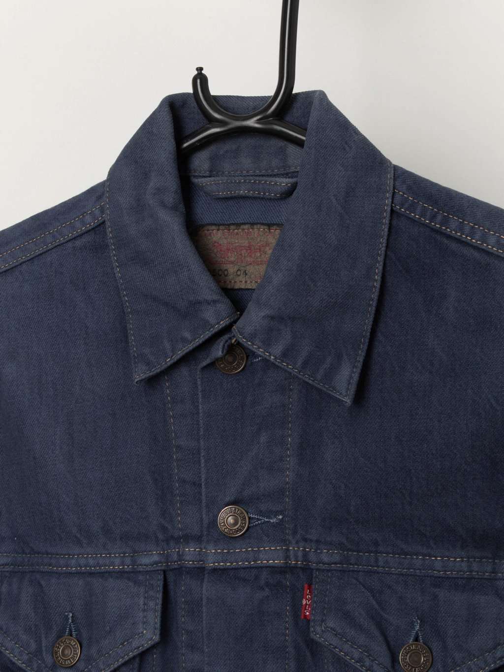 Vintage men's Levis trucker denim jacket in overdyed blue, 70500 04 - XS - Image 2