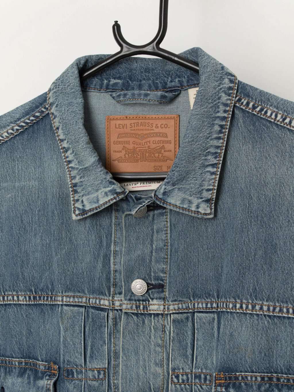 Levis Type II denim jacket with cool technology - Medium - Image 2