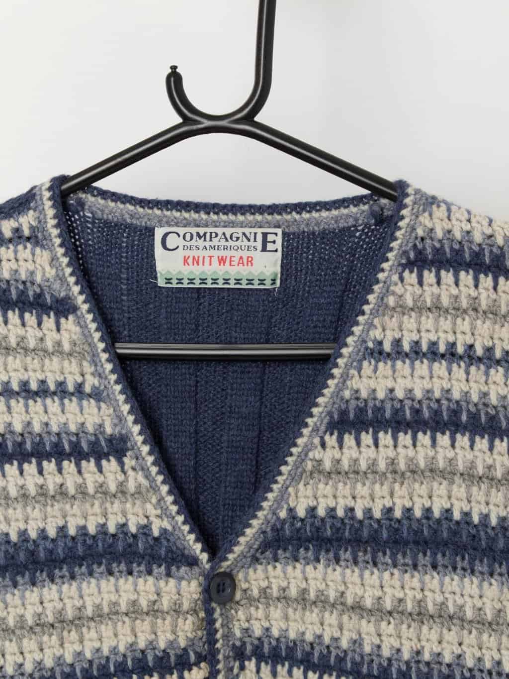 Vintage Shetland wool knitted vest waistcoat in blue and white - Large - Image 2